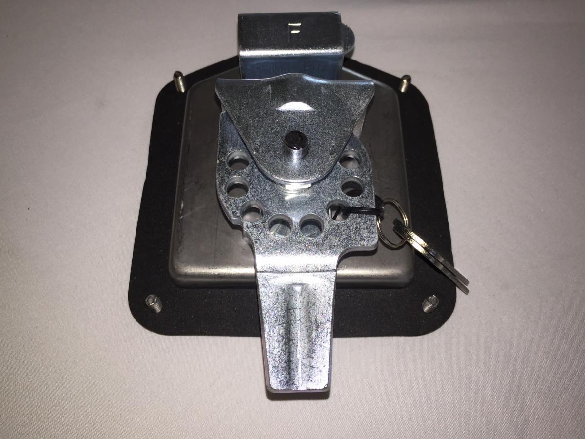 Single latch point folding T Handle Latch w/Blind Studs, Gasket and Cylinder w/ Keys included
