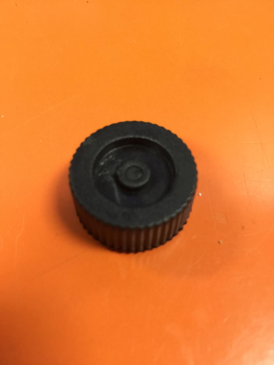 EZ Oil Drain Plastic Cap PC-001