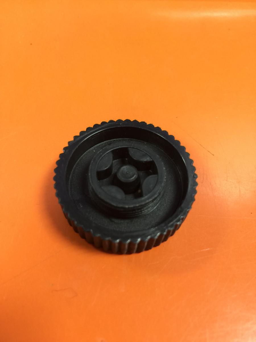 EZ Oil Drain Plastic Cap PC-002