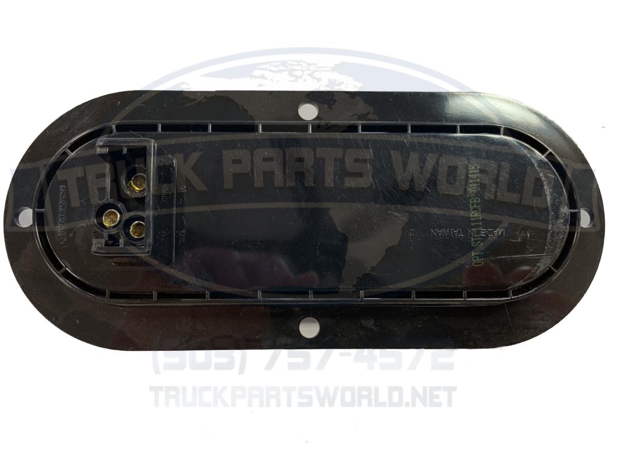 LED TAIL GLOLIGHT FLANGE MOUNT OVAL CLEAR RED