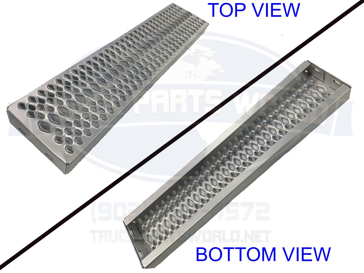 Peterbilt 337 387 Fuel Tank Steps 775MM 11040060775 11-04006-0775