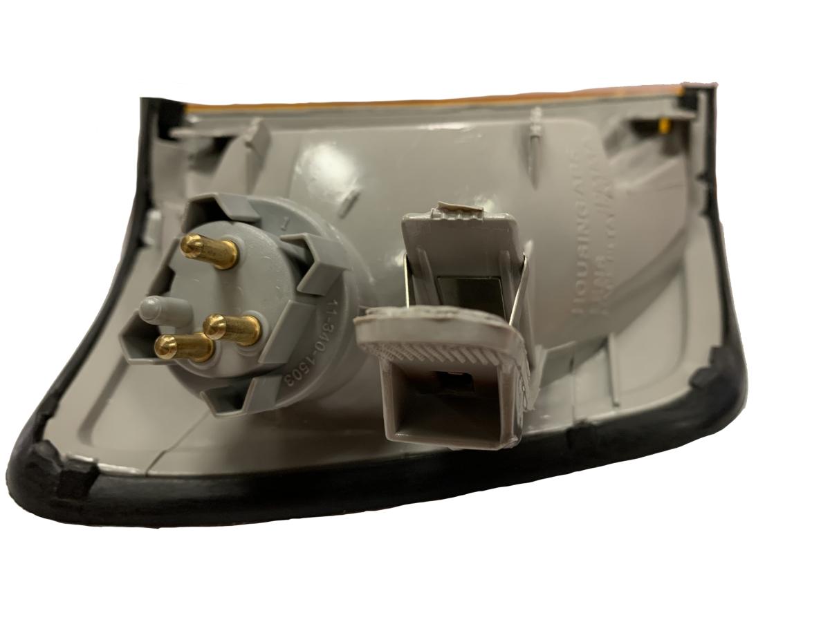 TURN SIGNAL FREIGHTLINER (Lefthand (Driver's Side))