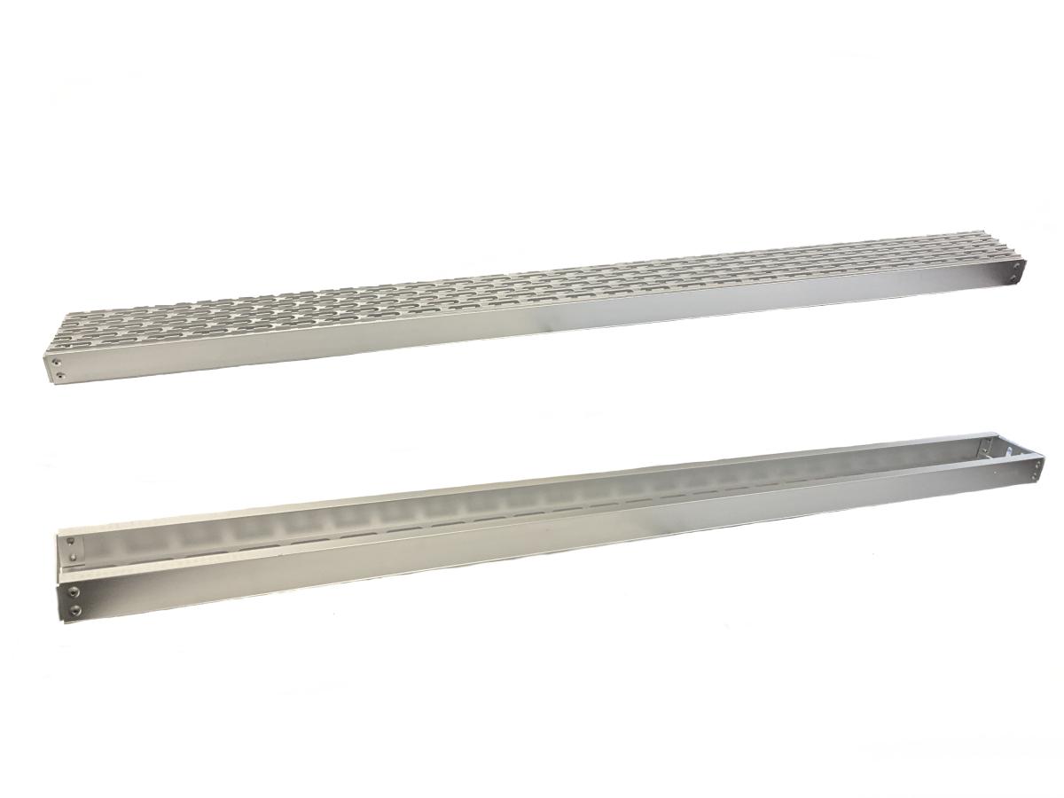 Mack CH CL CV CX Replacement Fuel Tank Step 20806629 85QM4192M3