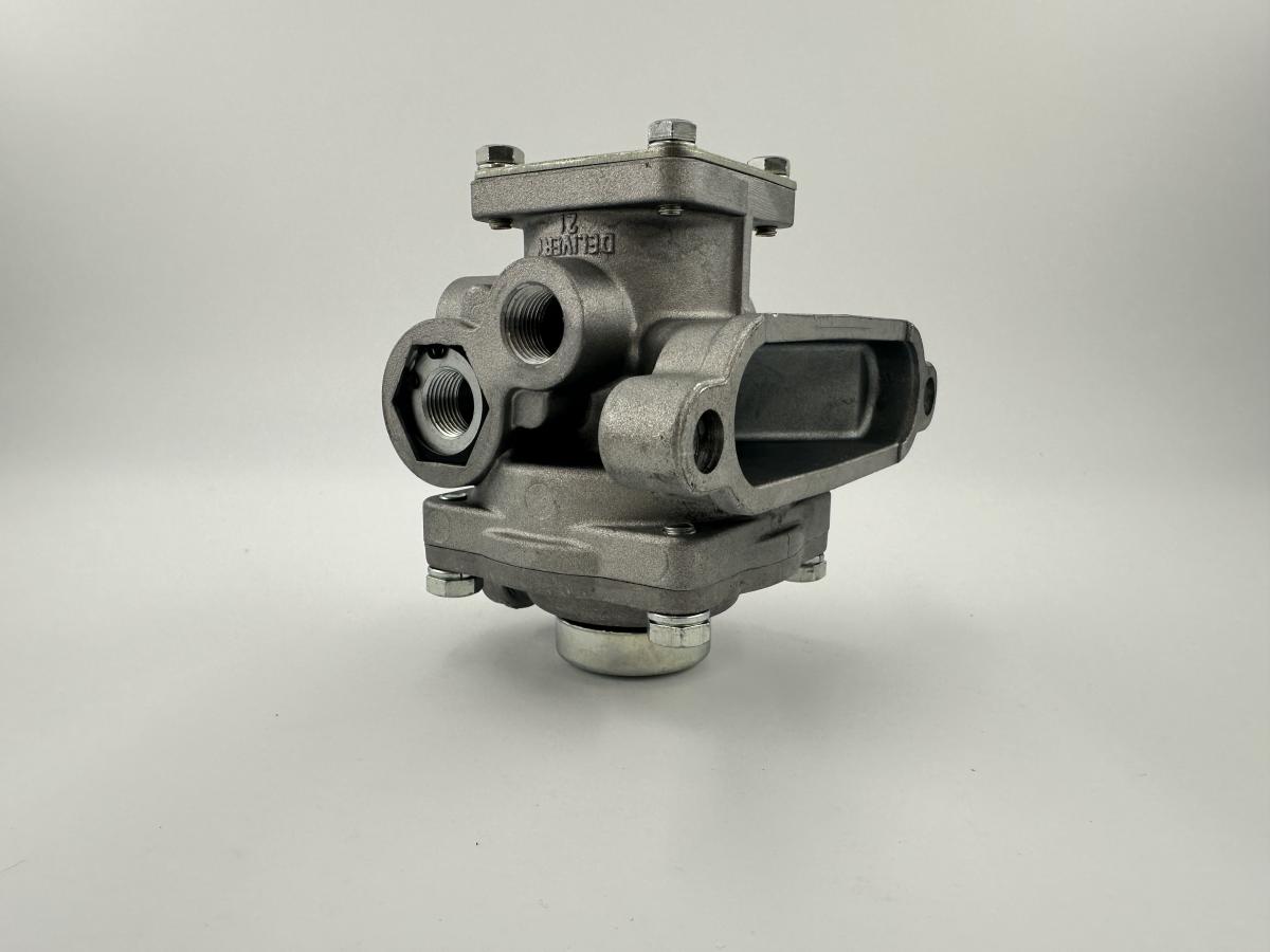 R-7 Modulating Air Brake Relay Valve (Replaces Bendix 103081) H-30260