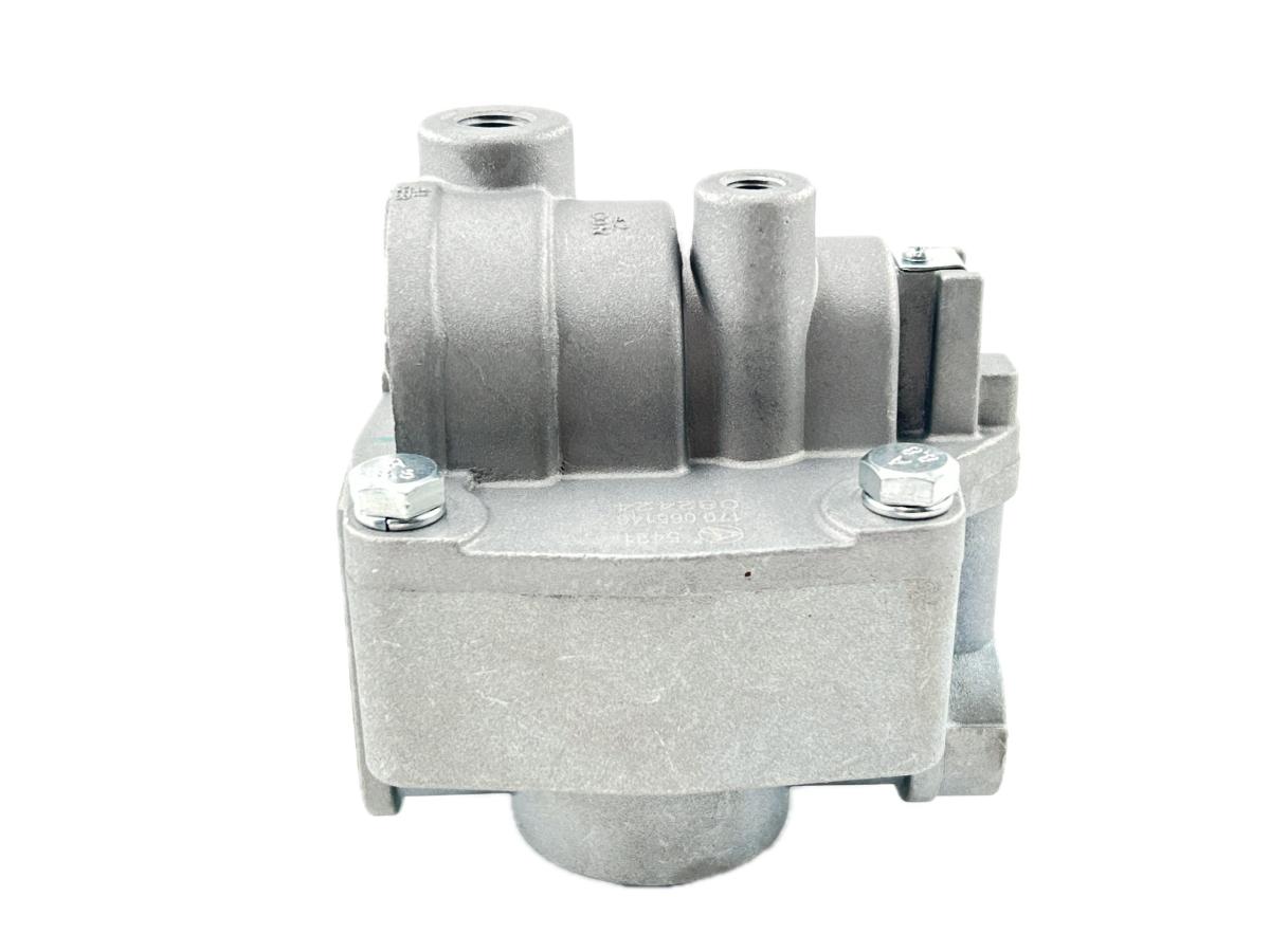 NEW BP-R1 Bobtail Brake Proportioning Relay Valve (Bendix 065146 Style)