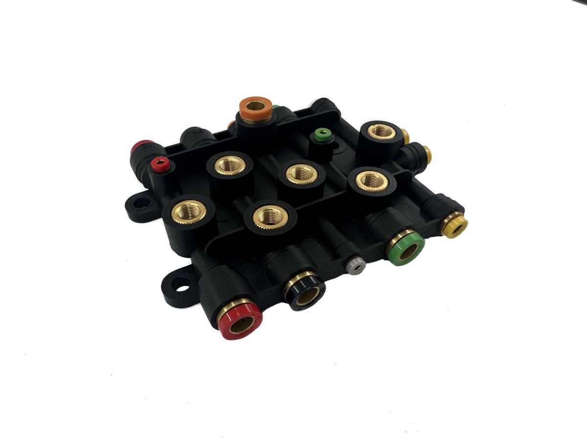 Air Manifold A1214736003 For Freightliner Columbia / Century A12-14736-003