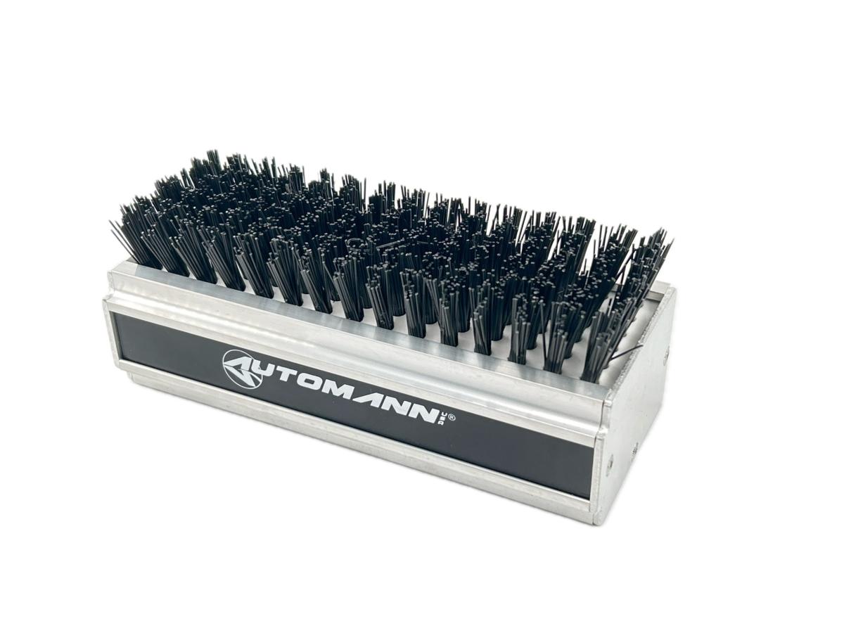 562.1001 - Boot Cleaner