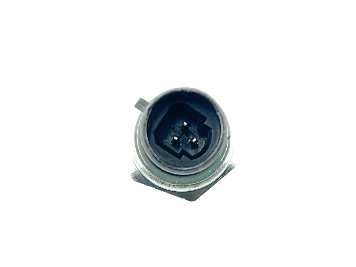 577.62519 - Oil Pressure Sensor Mack