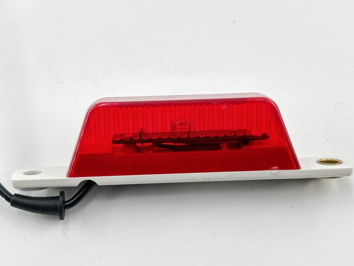 LED arrow b52 551-0601 red marker lights LED