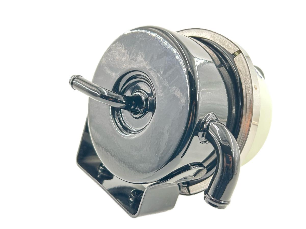 575.1138 - Power Steering Reservoir Peterbilt