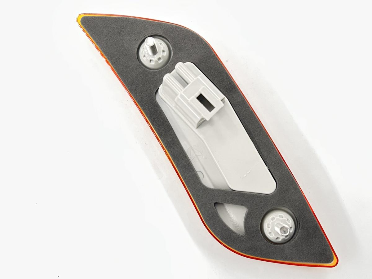 564.75079L - Turn Signal Lamp LH Peterbilt