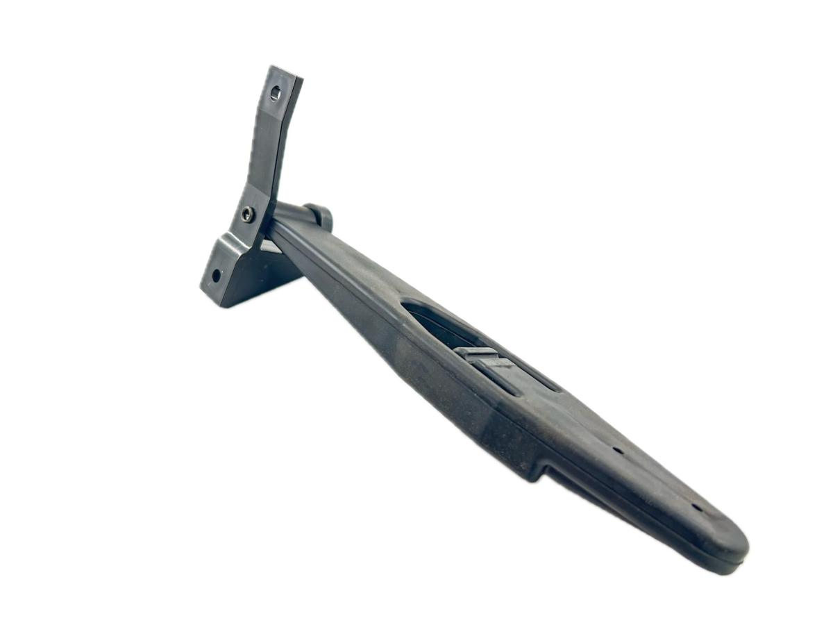 HLK1011 - Hood Latch LH Freightliner