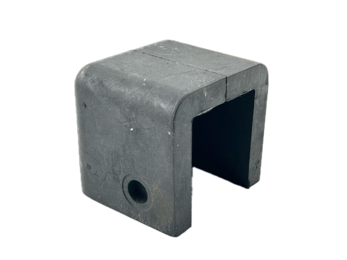 M75114 - Hood Bumper Peterbilt