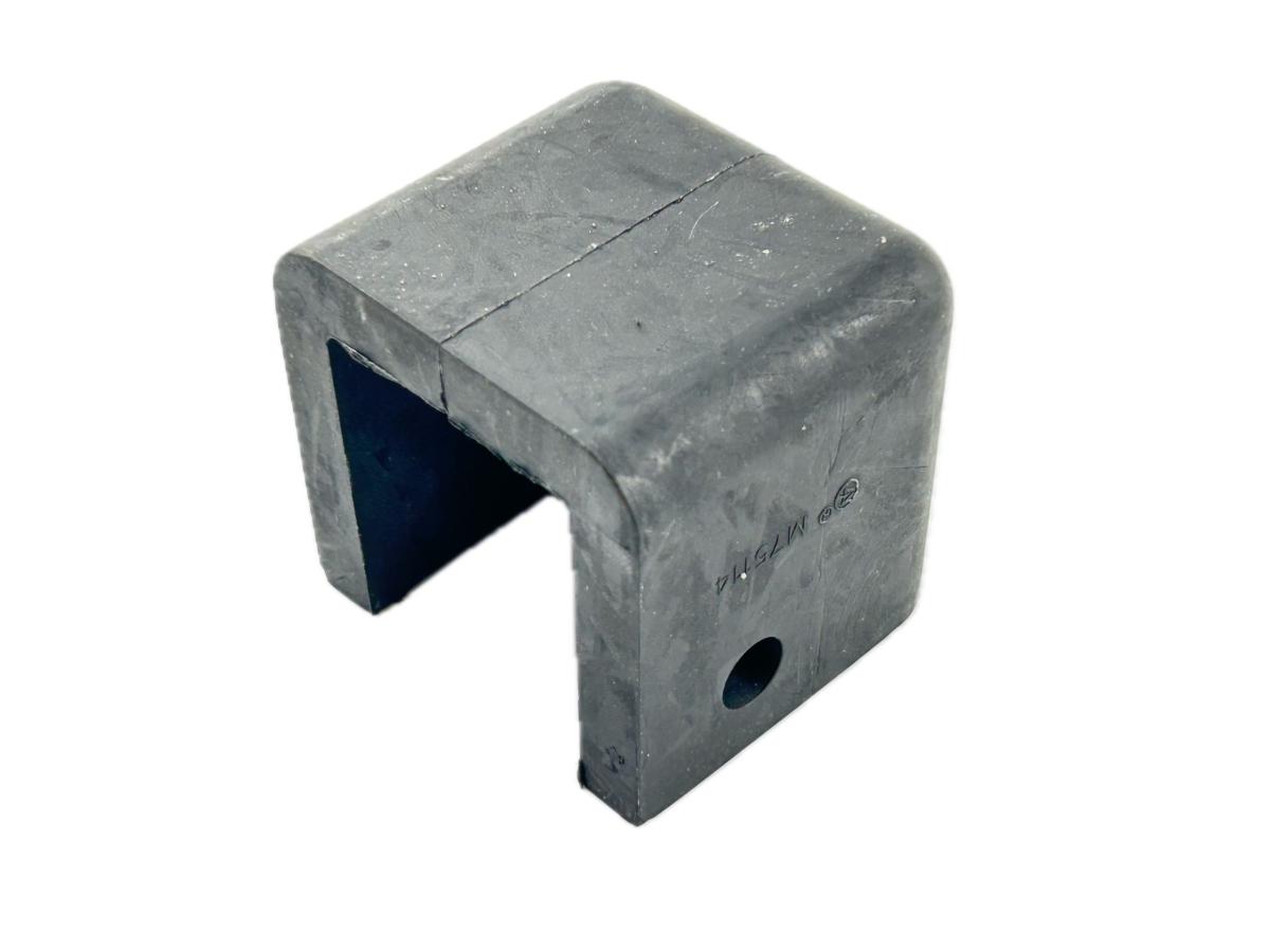 M75114 - Hood Bumper Peterbilt