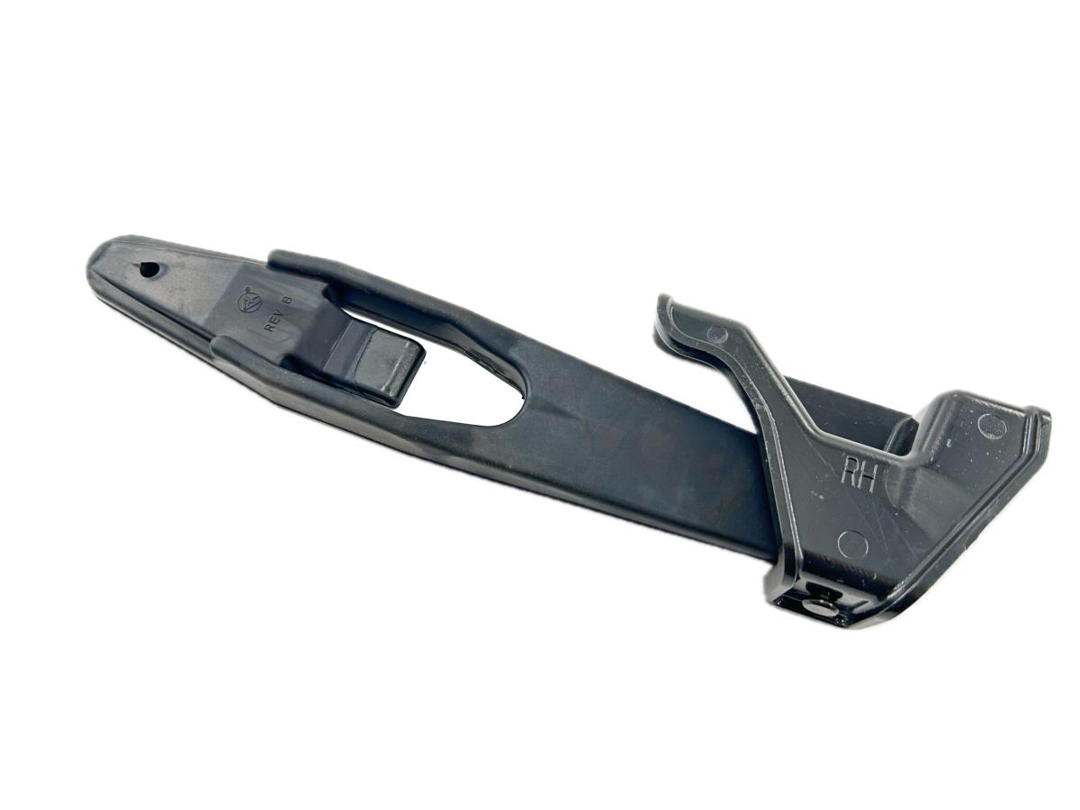 Hood Latch RH Freightliner