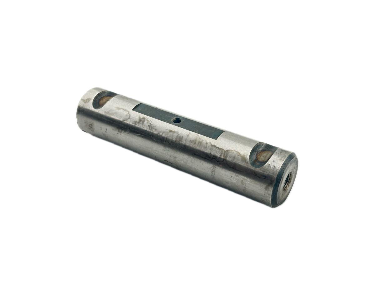 327-224 Shackle Pin Peterbilt