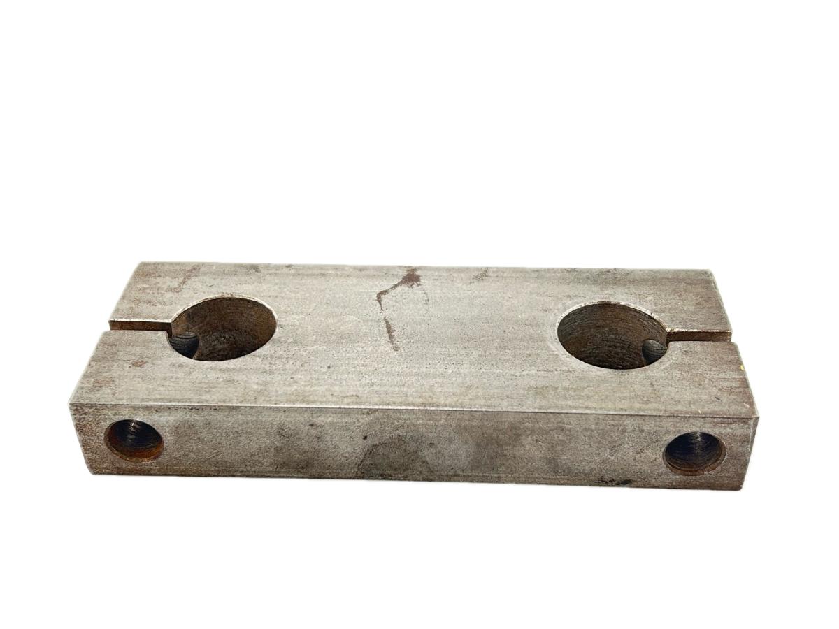 Dayton Parts 330‑143 Side Bar – Freightliner FLC112 Front Suspension