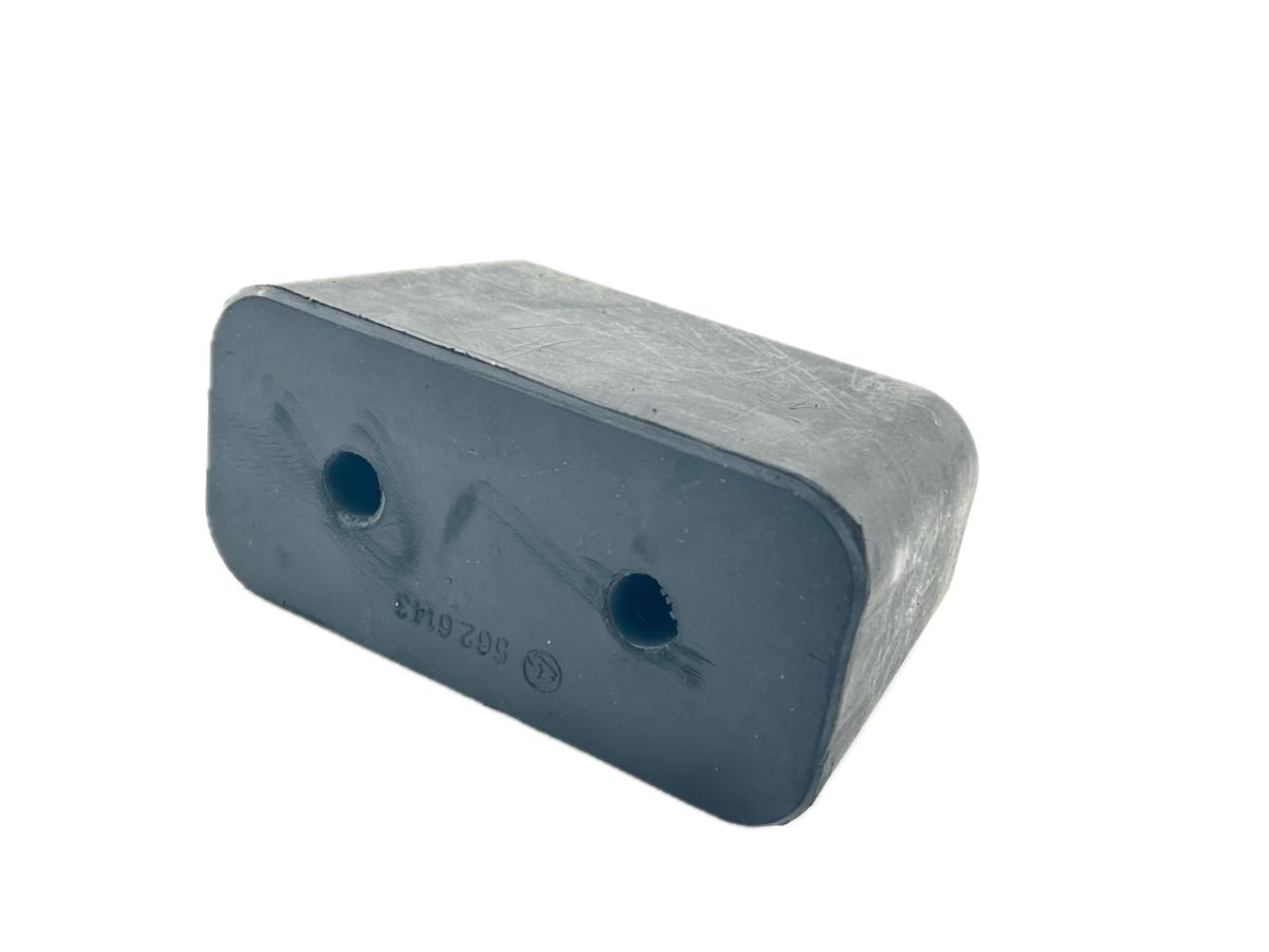 Automann 562.6143 Trailer Bumper – Heavy‑Duty Replacement Part