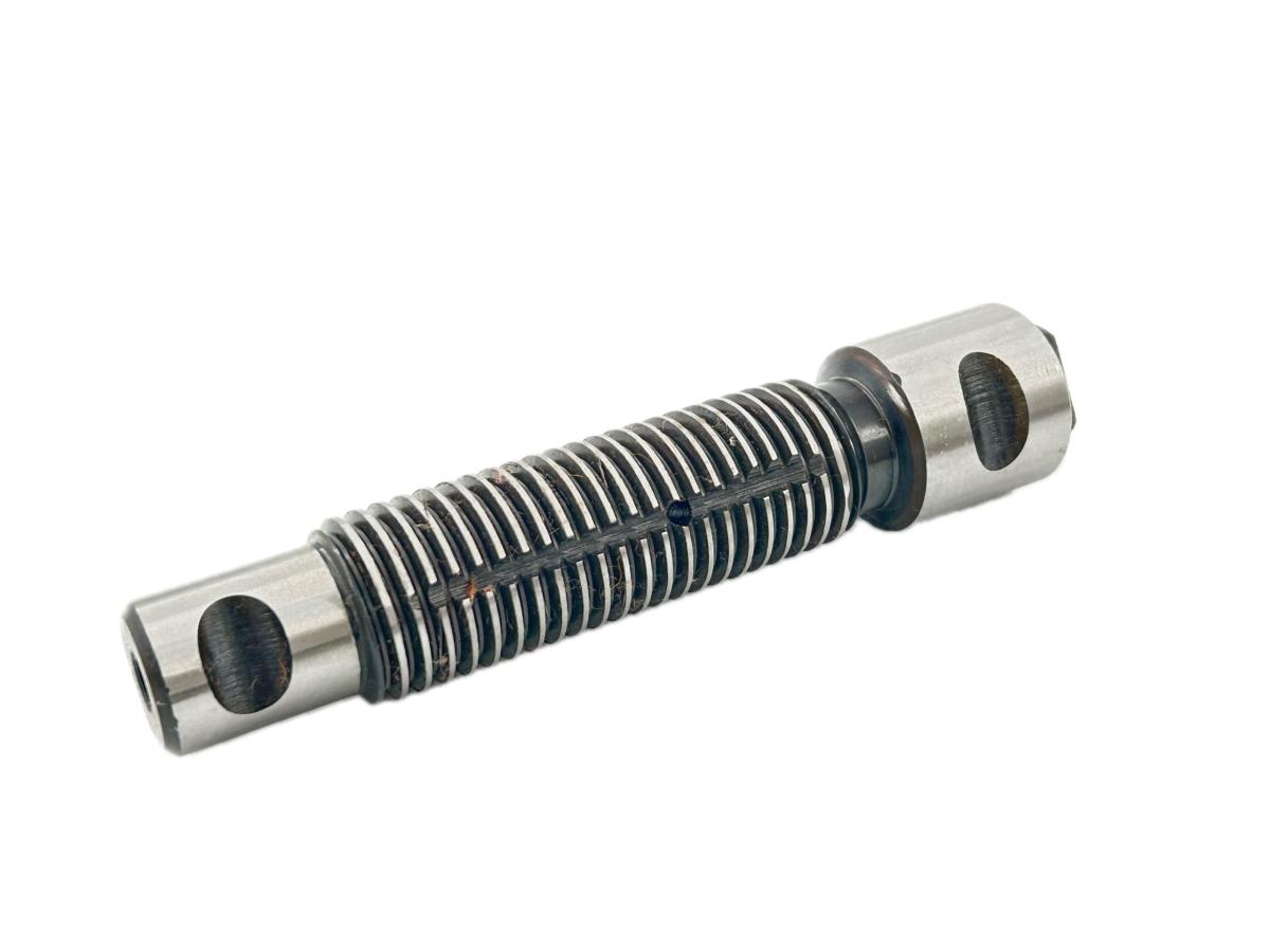 327-306 - Shackle Pin Kenworth