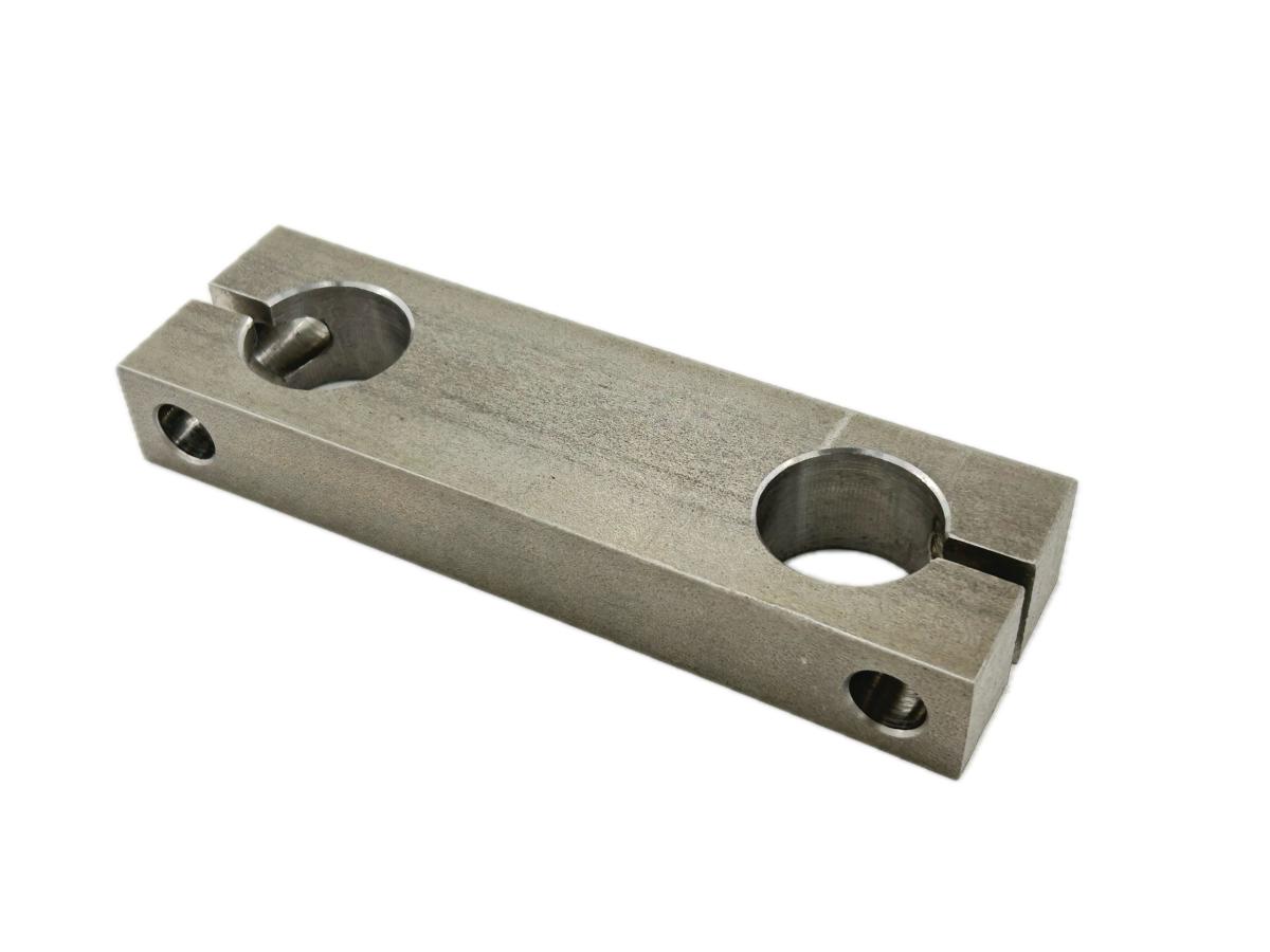 Dayton Parts 330‑344 Side Bar – Heavy‑Duty Freightliner Suspension