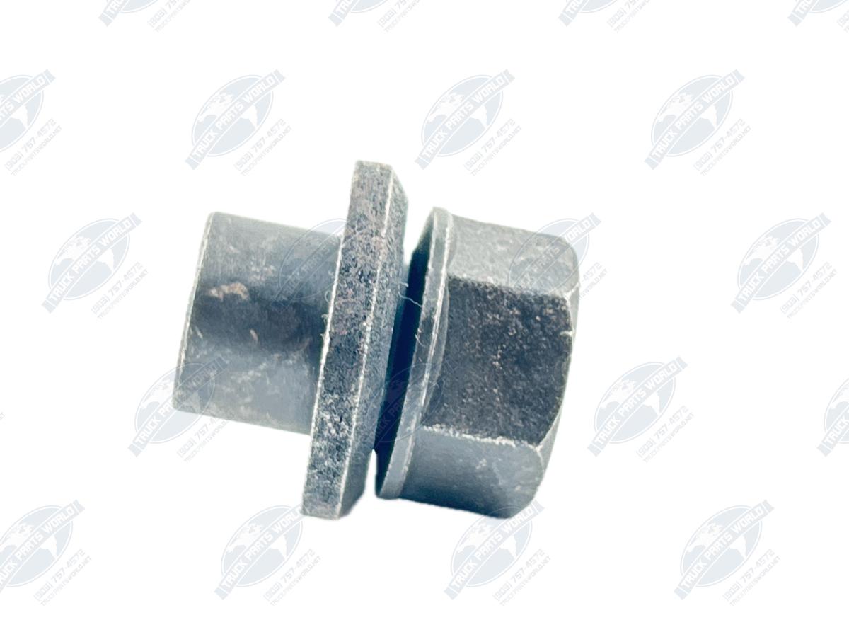Automann M4215 Sleeved Flange Nut - M22x1.5, 19mm Sleeve