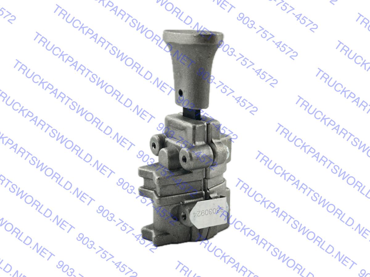 Automann 174.3546 Transmission Push-Pull Valve for Eaton Fuller | Ref A3546