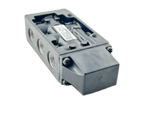 170.K71001 - Air Pilot Spool Valve - Image 4